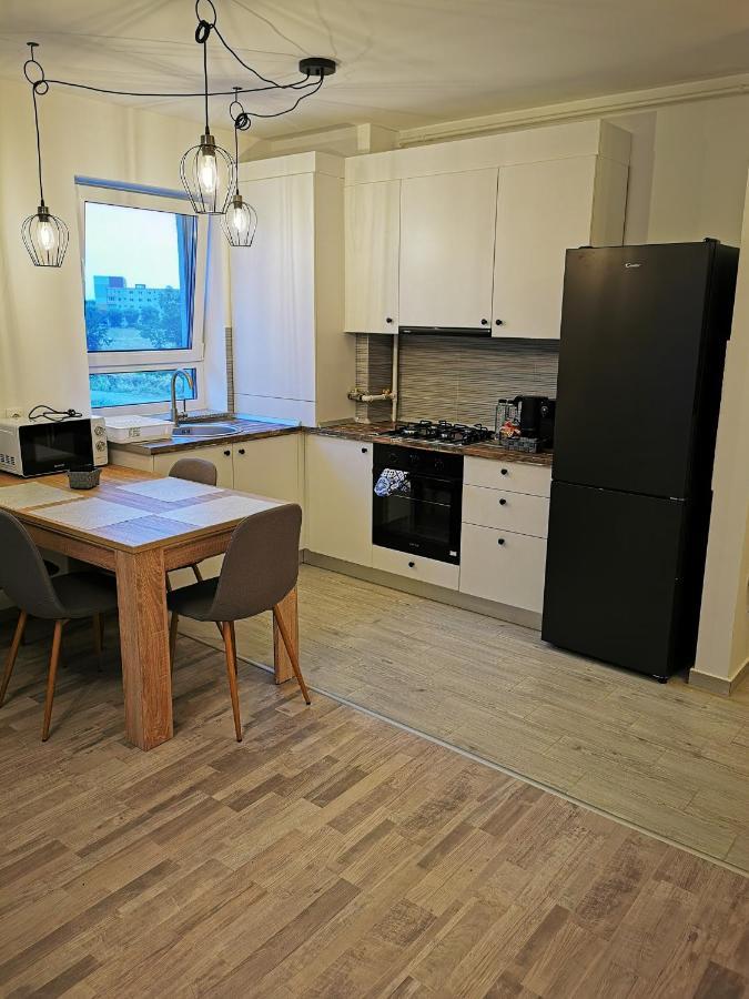 Teo Apartment Braşov Eksteriør billede